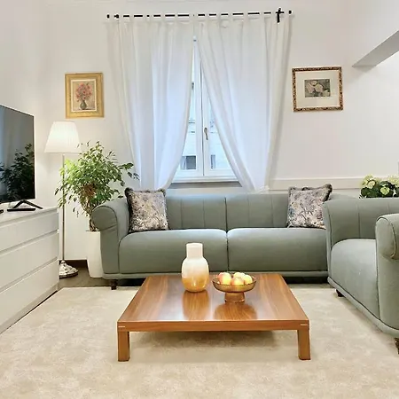 Vintage Centre Apartment *